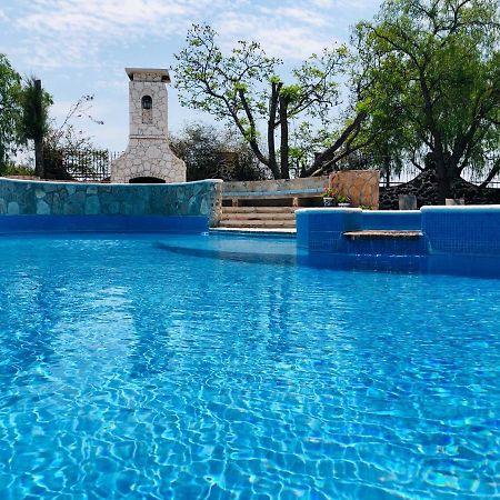 ברנל Club Vergel Resort מראה חיצוני תמונה